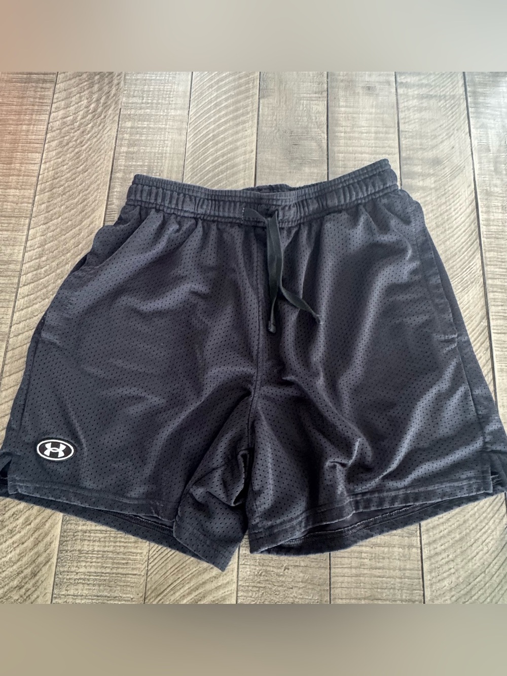 Under Armour Men’s Black Performance Mesh Training Shorts